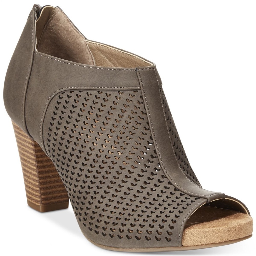 Giani Bernini Dark Taupe Peep Toe Booties